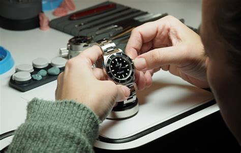 rolex onderhoud kosten|hoe lang duurt een Rolex.